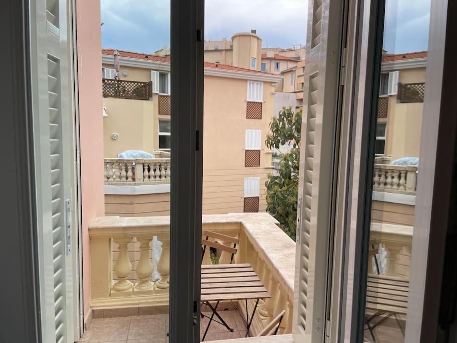 Villawoho Menton Bagian luar foto